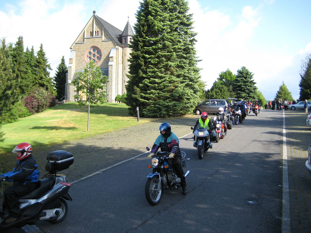 2007-05-12_Motoradwallfahrt 2007 01