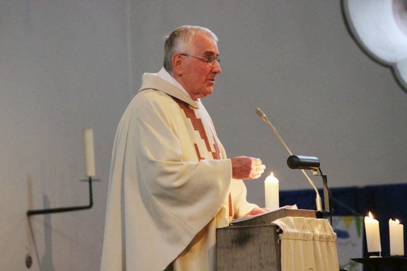 2013-10-20 Missionskreis_wurde_25 14
