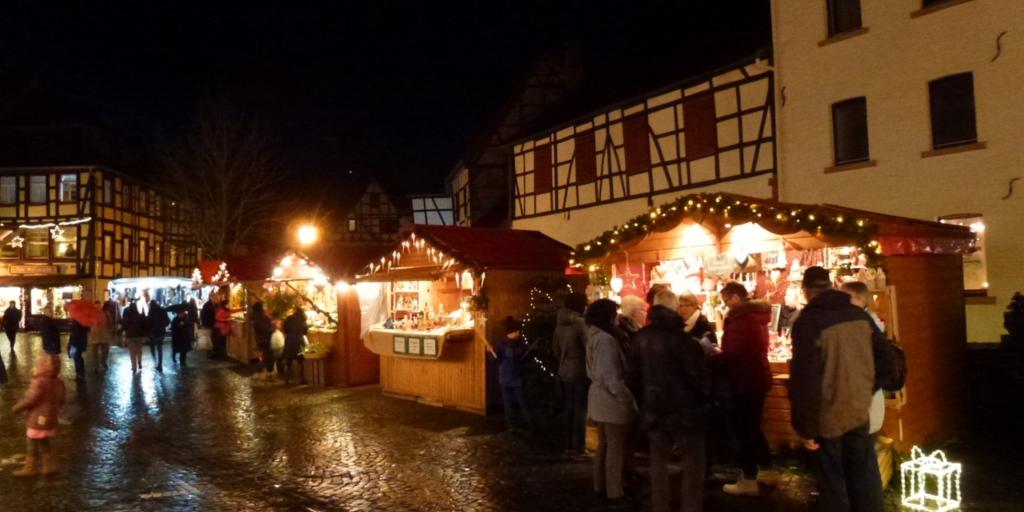 2015-12-15_Frauenkreis Weihnachtsmarkt 3