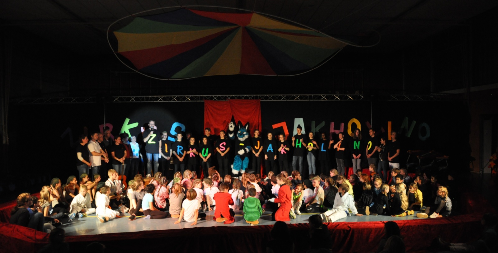 2016-10 Zirkus JAKHOLINO