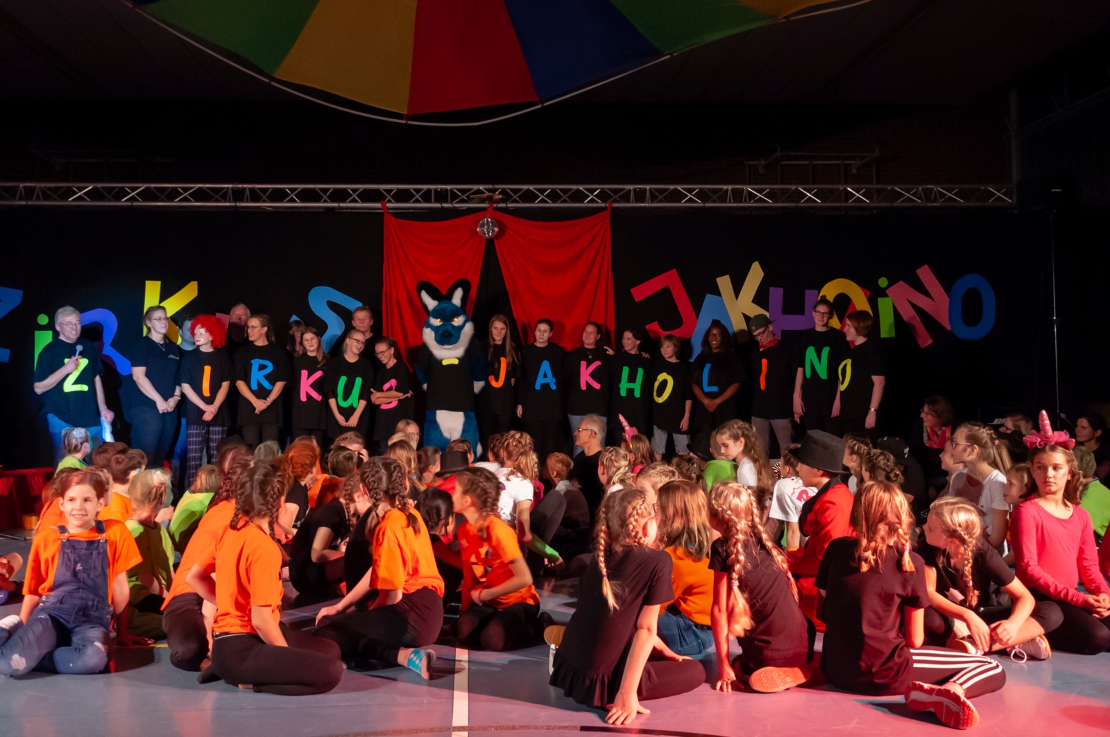 2018-10-26_Zirkus JAKHOLINO 2018 01
