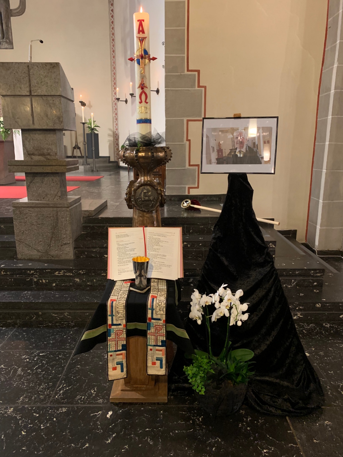 2021-07-27_Requiem Msgr Opheys