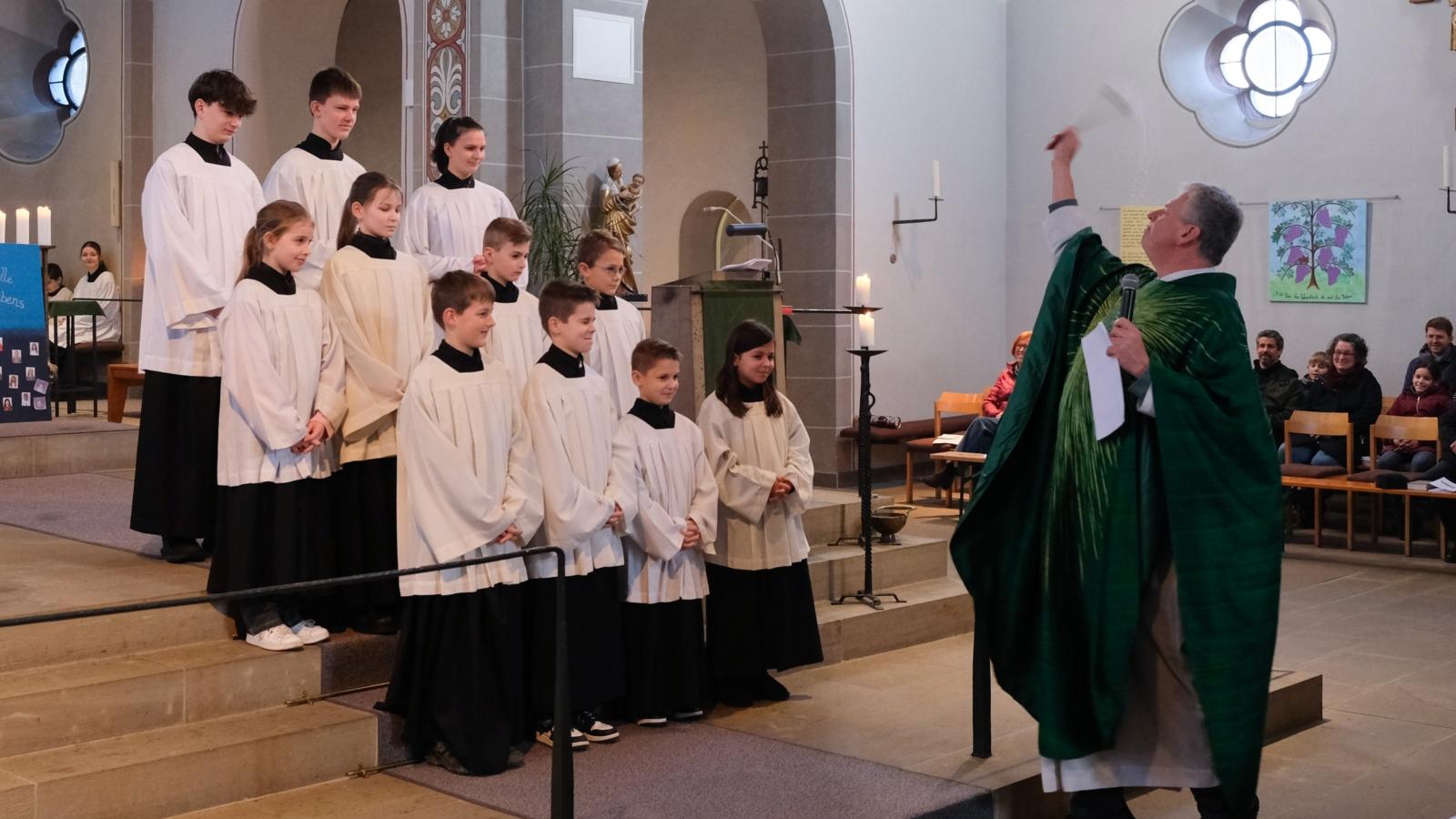 2024-01-28-Messdienereinführung-50