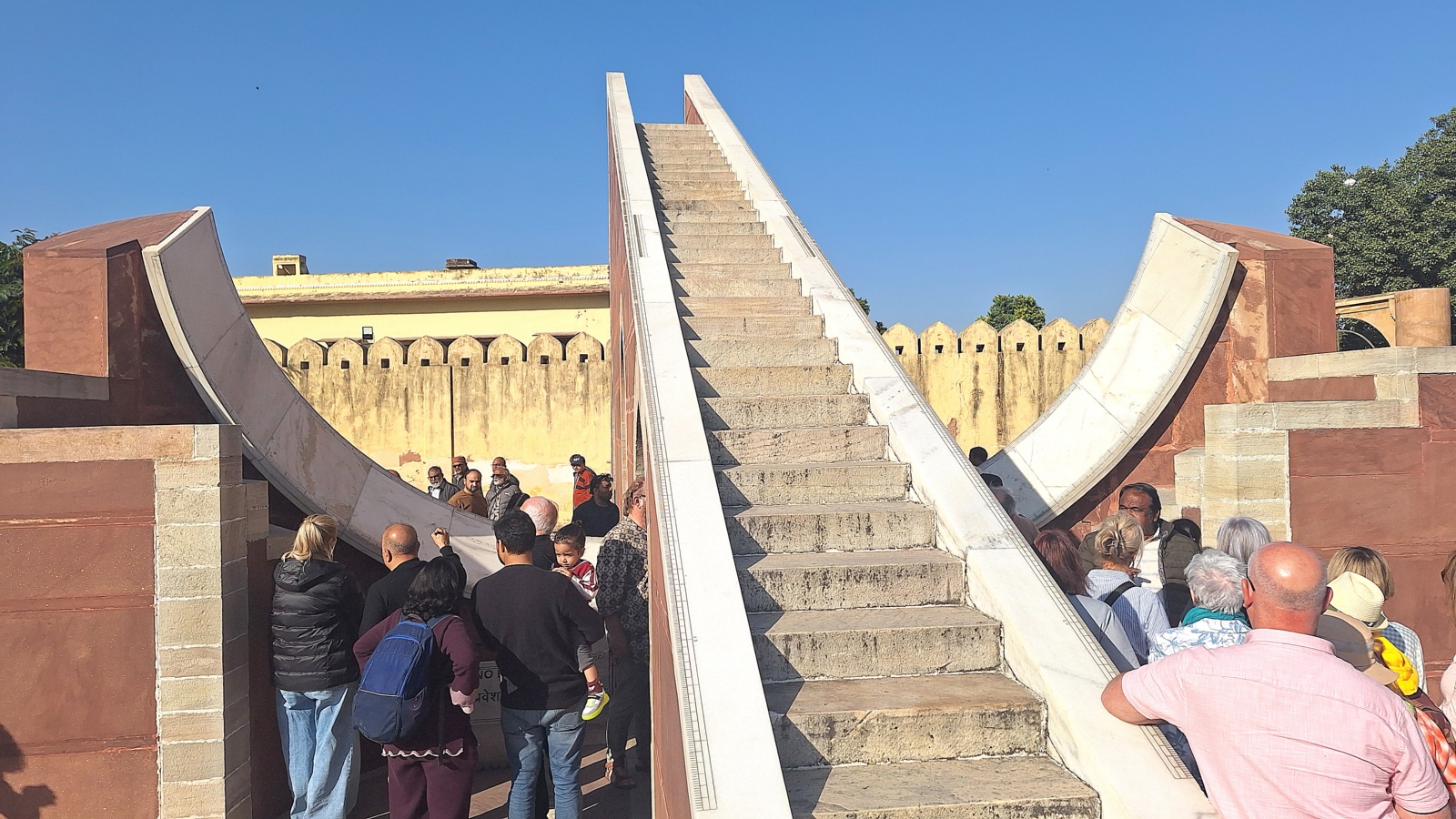 2026-01-25 Indien 131 Jaipur Jantar Mantar