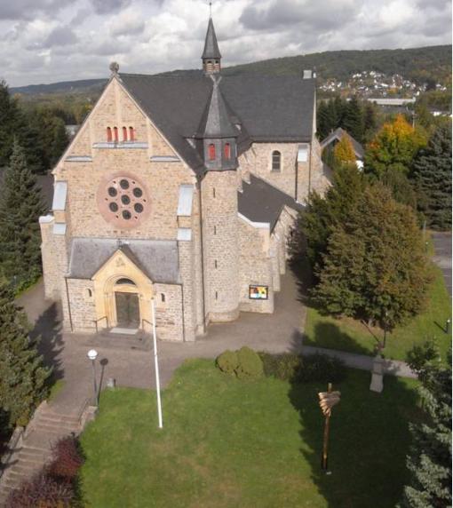 Liebfrauen Kirche Aussen 2008-10 Luftbild1