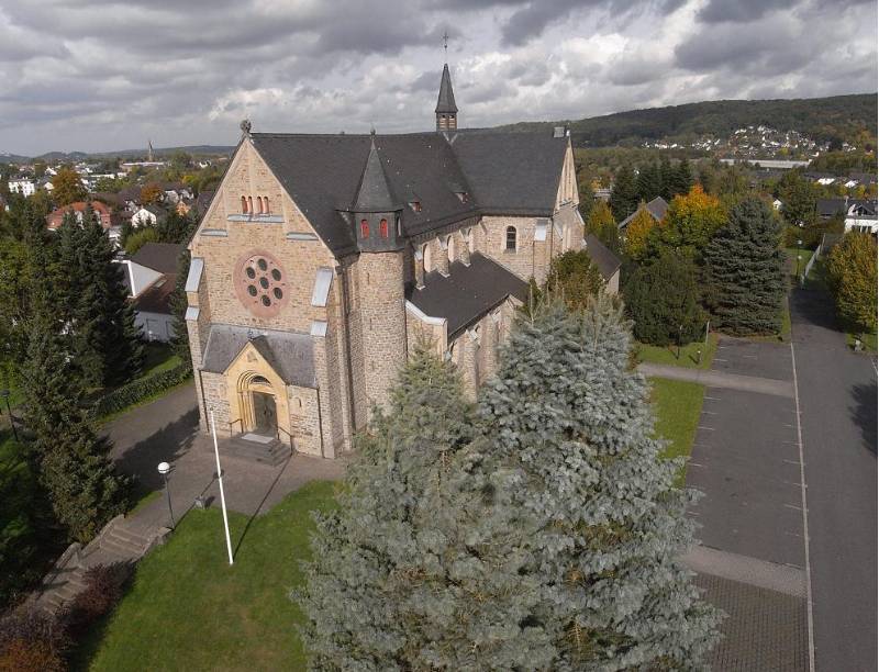 Liebfrauen Kirche Aussen 2008-10 Luftbild2